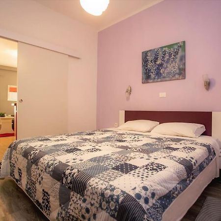 Apartman Den,Rovinj Oaza U Centru Grada I Besplatnim Parkingom Exterior foto